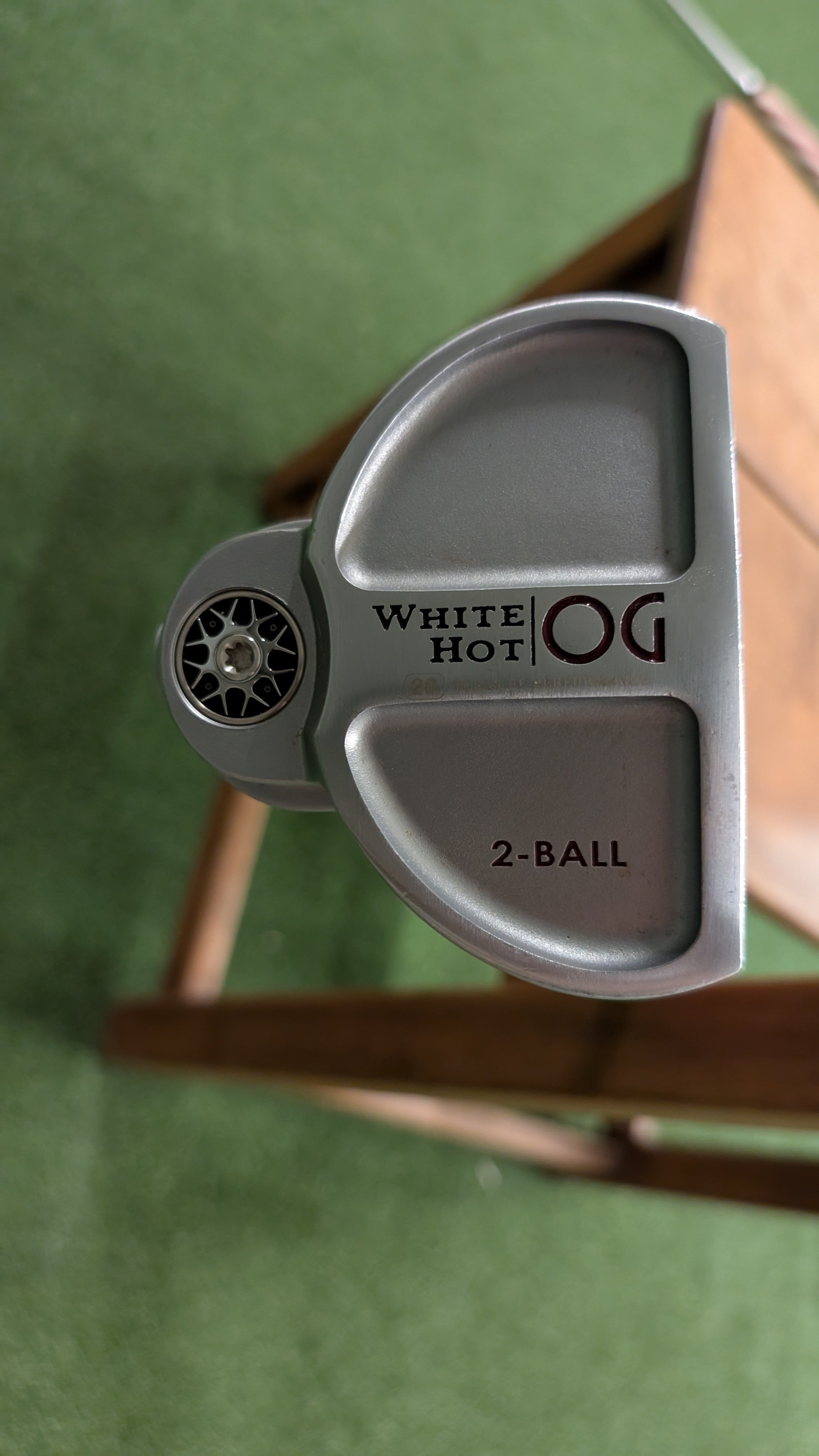 Oddisey White Hot OG 2-ball - Putter